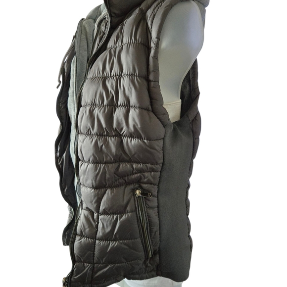 YMI Gray Quilted Vest with Hood - Picture 6 of 10